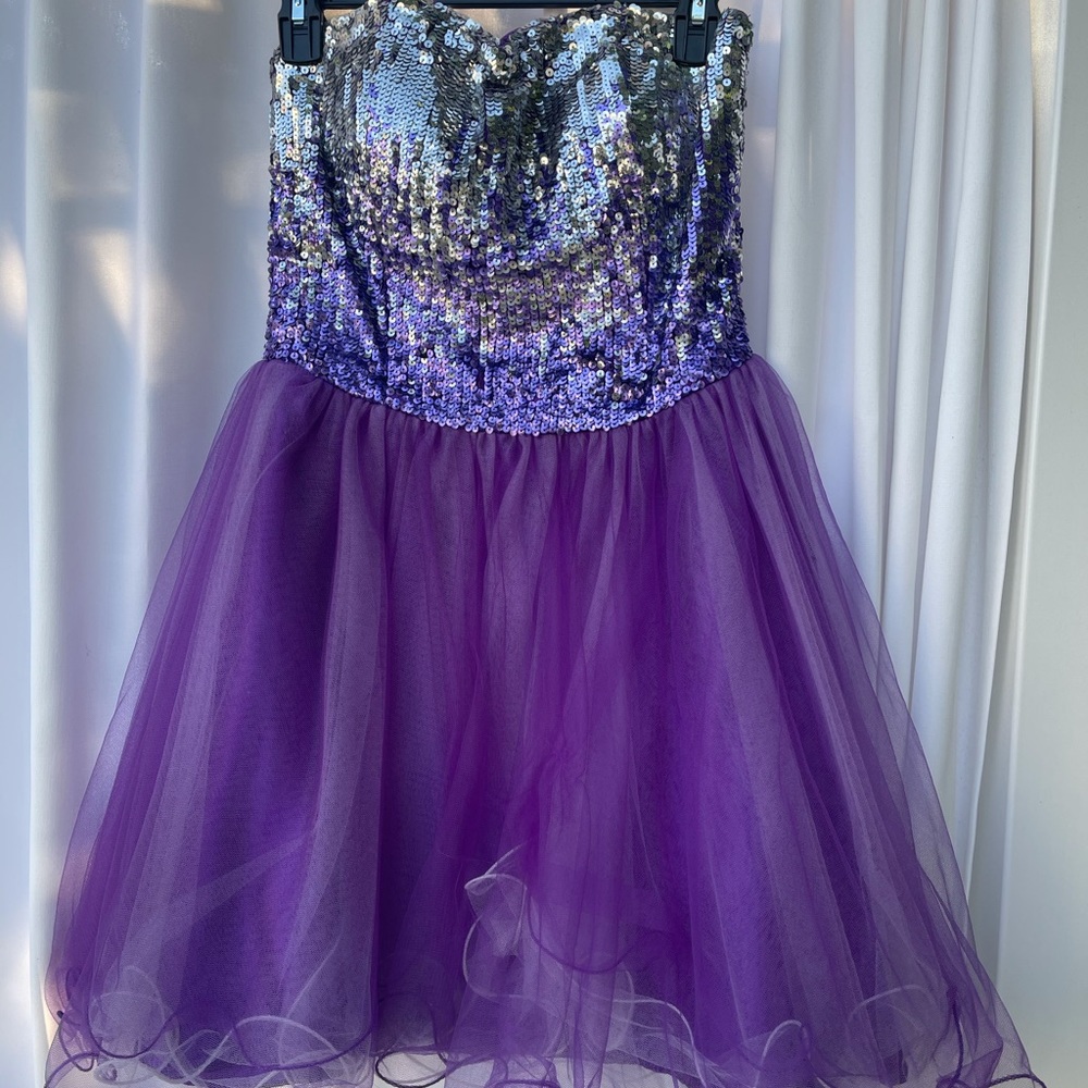 Pre worn orom dress size 10